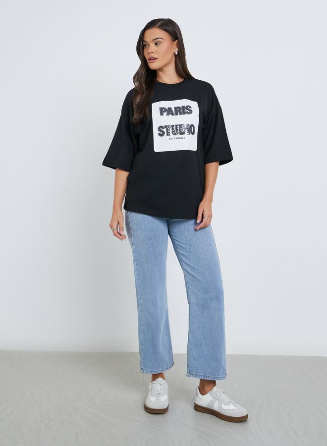 ستايلي تيشيرت فضفاض مُنمق بتفاصيل ترتر - Image 2